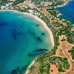 Villa Aura By Vintage Travel *