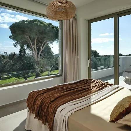 Villa Aura Vasilikí